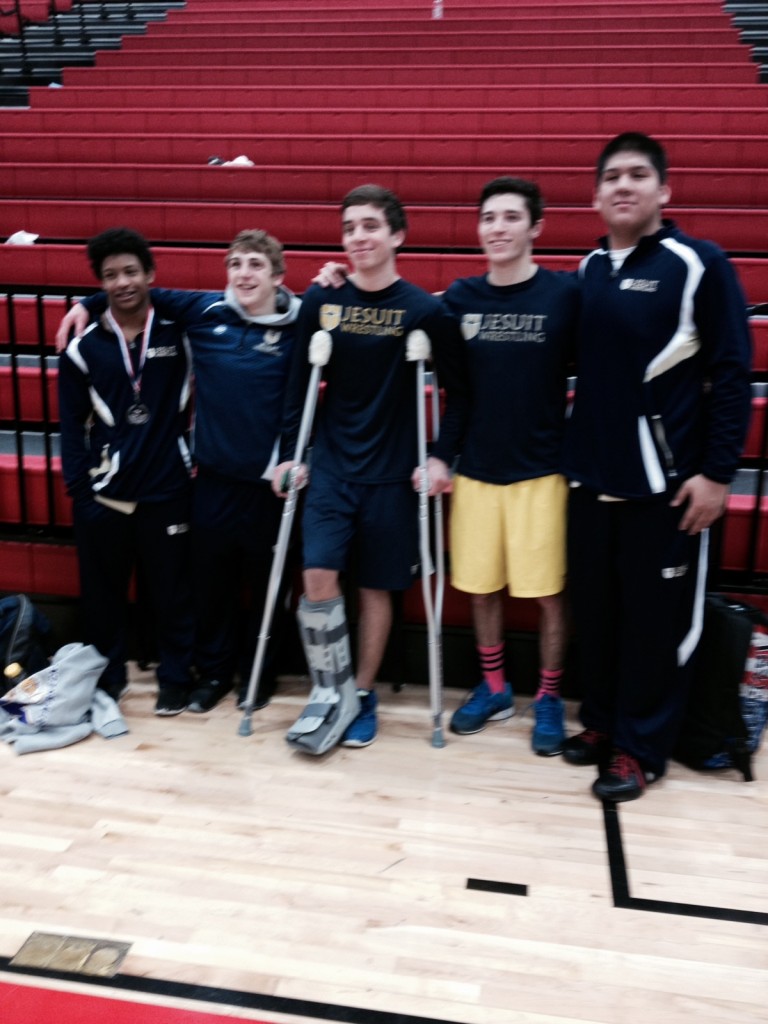 Three Wrestlers Qualify for Regionals at District Tournament