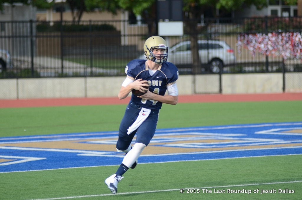 Jesuit Football Scrimmages Against Wylie