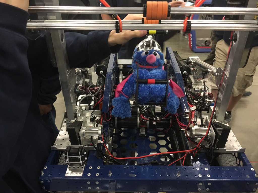 Jesuit Robotics a Semifinalist in Dallas Regional