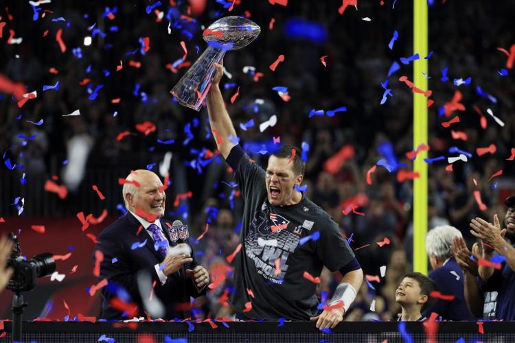 SUPER BOWL LII PREDICTION: Brady and Patriots Take Home Sixth Lombardi Trophy