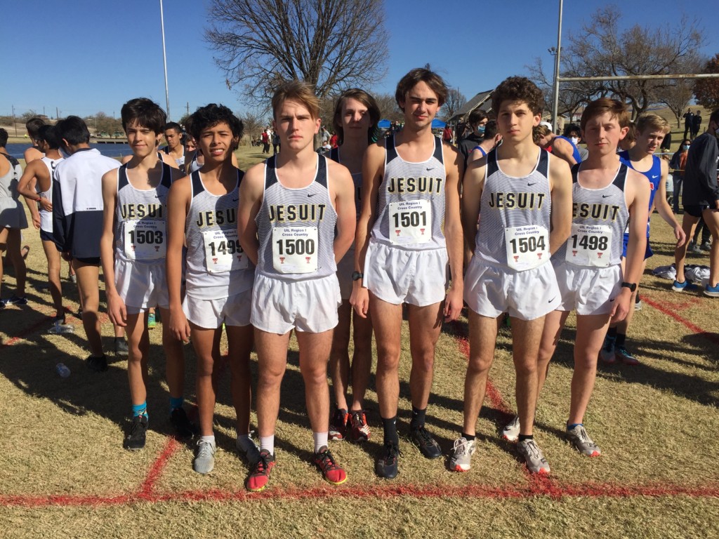 Jesuit Cross Country Wraps Up At Regionals