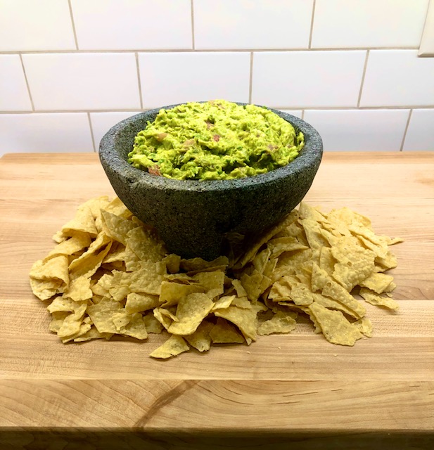 Yo Quiero! Guacamole Bowl  Cinco de Mayo Guacamole Recipe