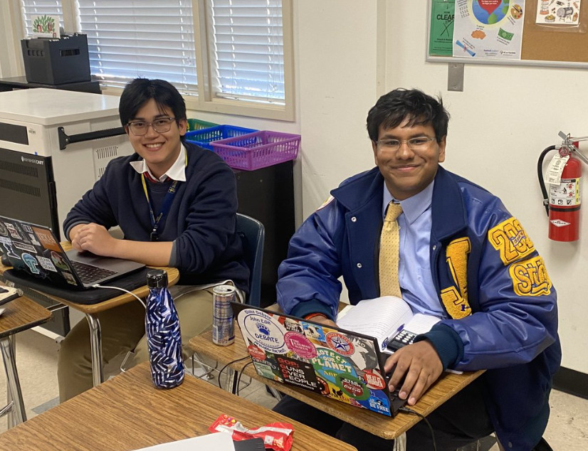 Jesuit Debate Rounds Out Season with Historic Finishes // The Roundup